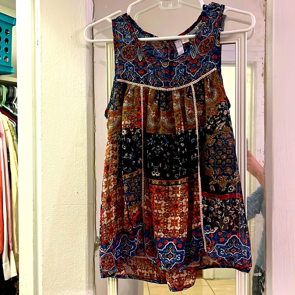 Beautiful sheer top from Alya